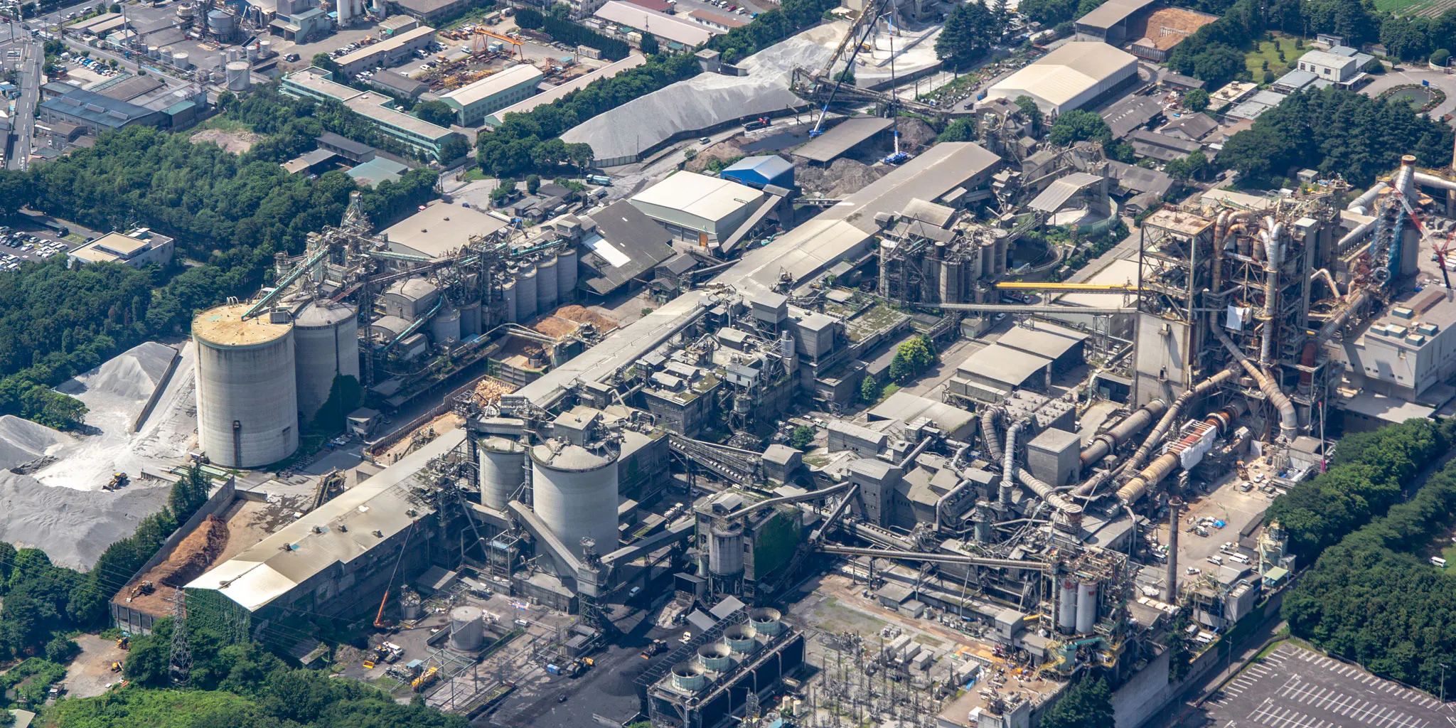 Cement plant seen from the air