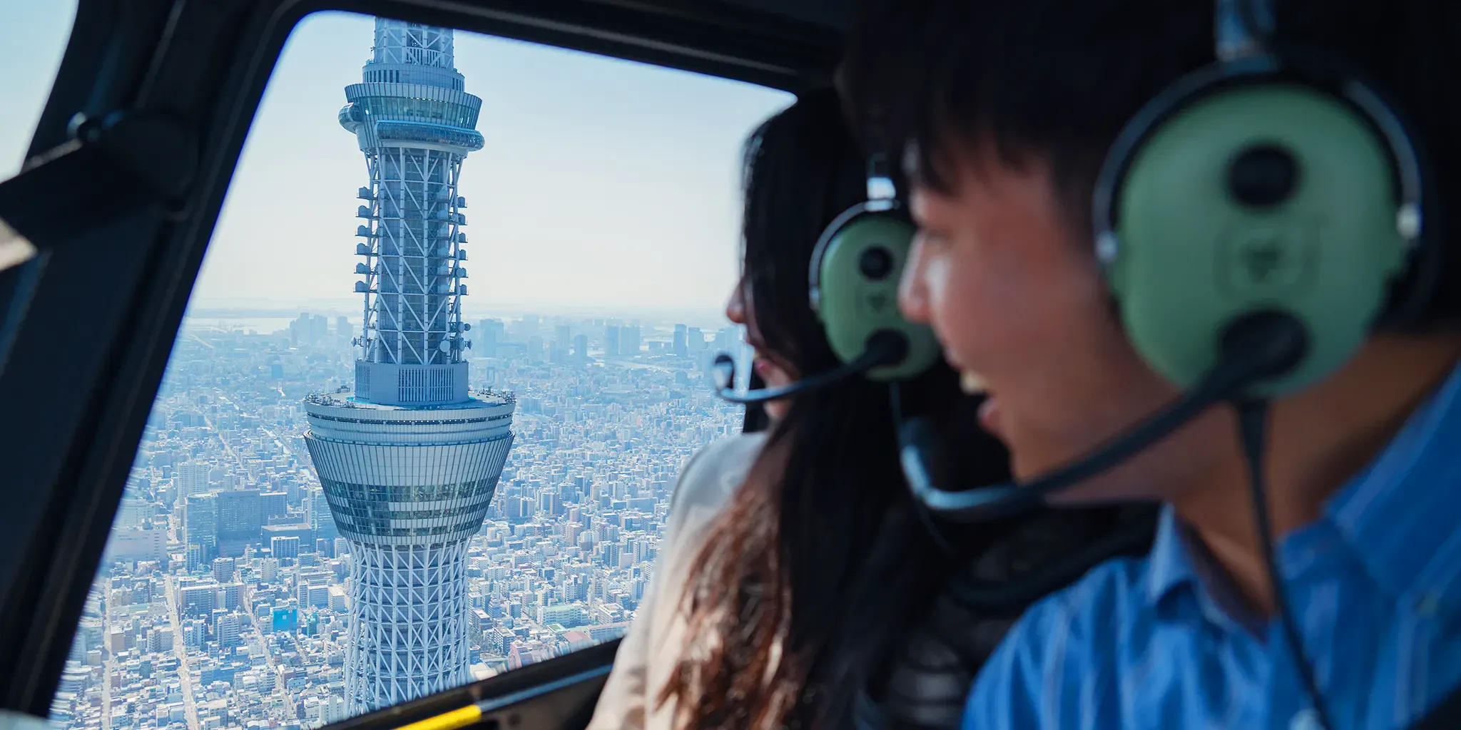 La Tokyo Skytree vue depuis l'hélicoptère