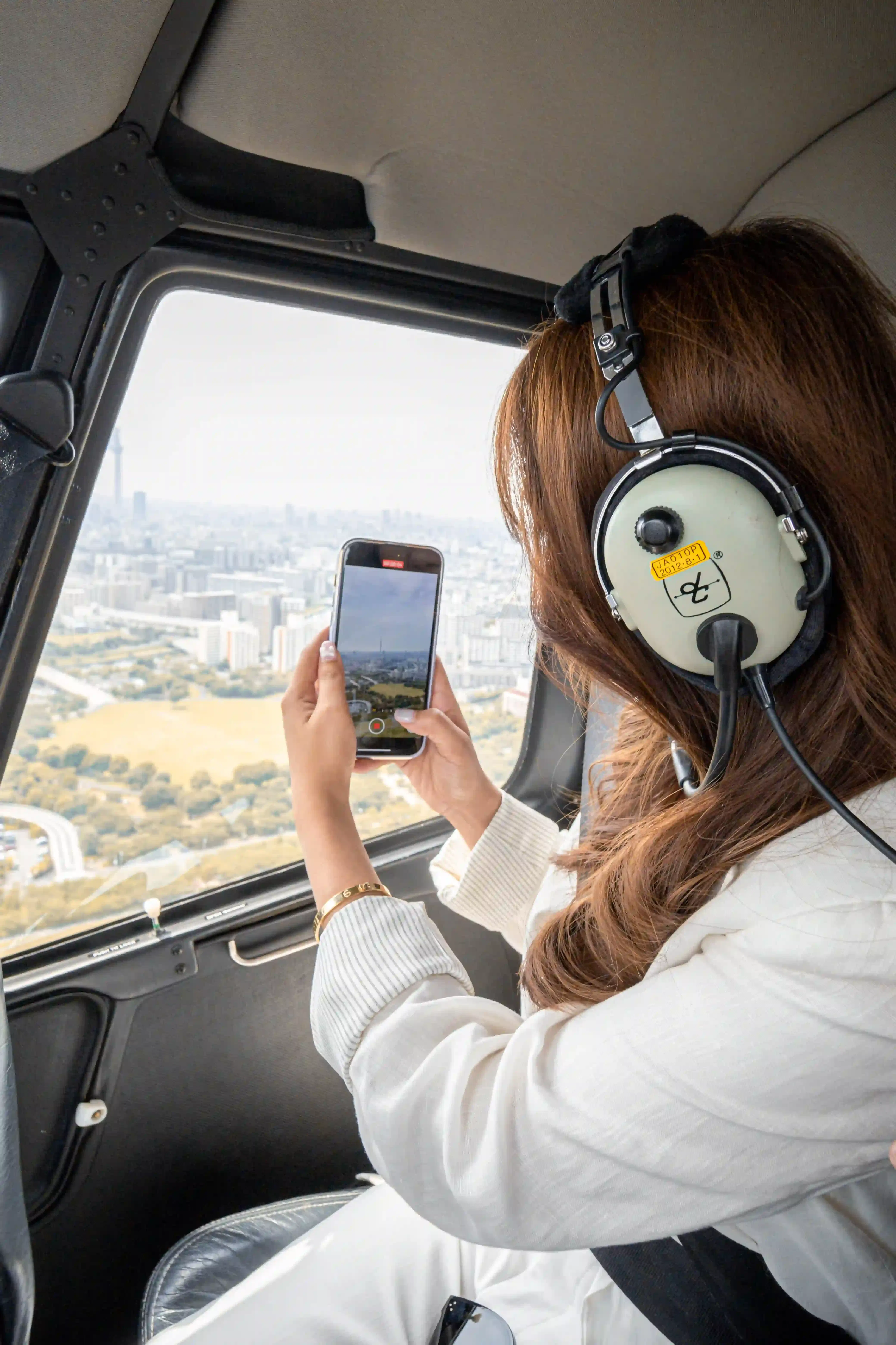 Robinson R44