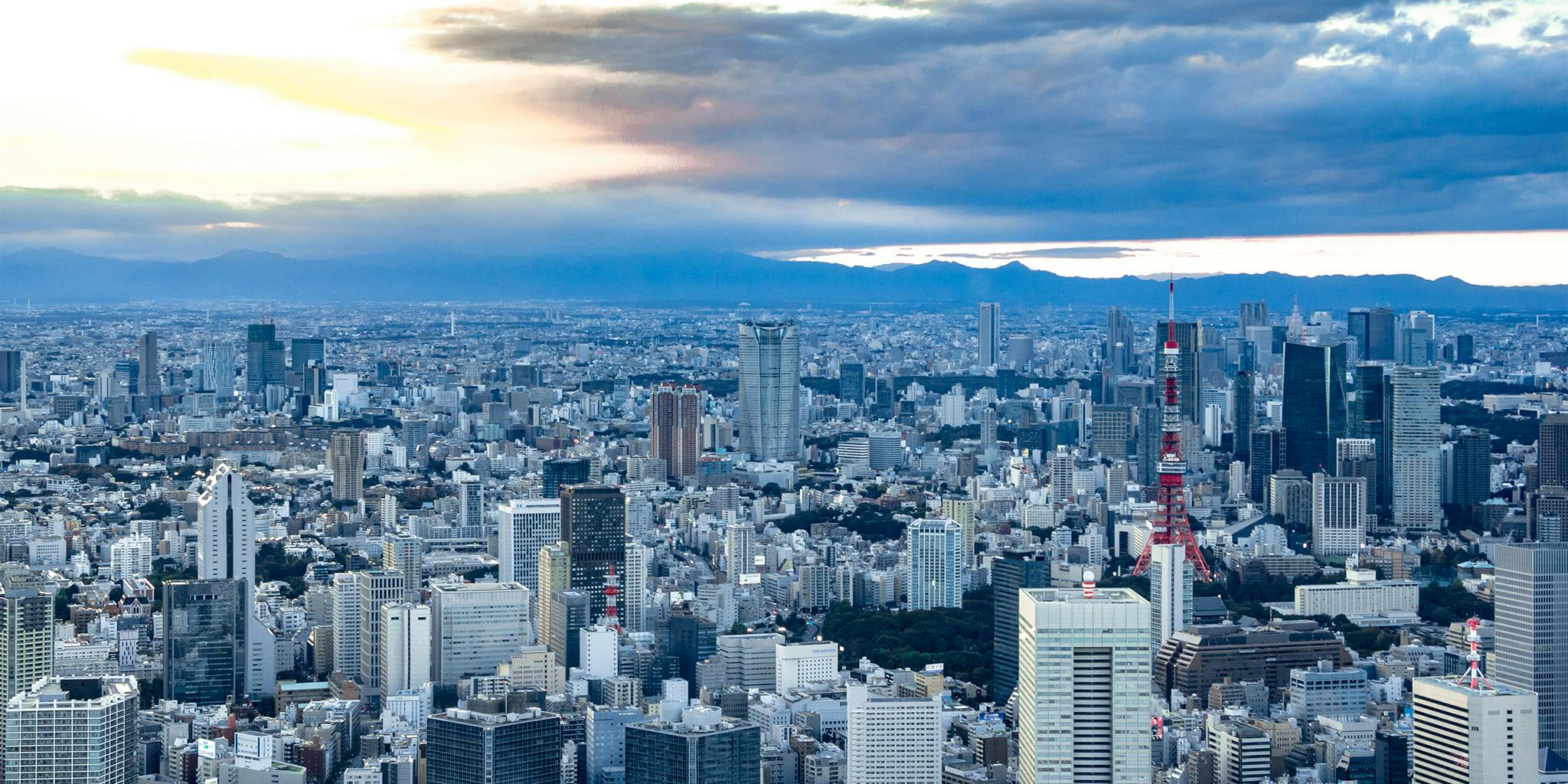 ヘリコプターで東京上空をフライトして見える芝浦